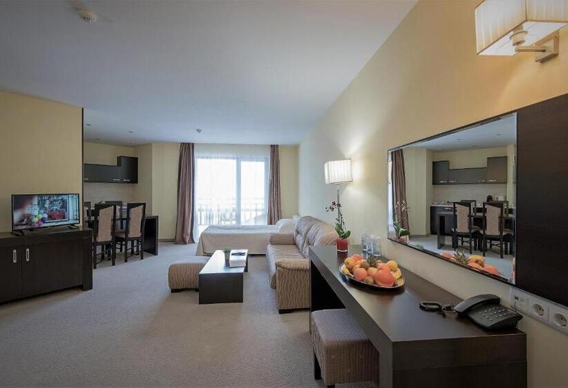 هتل Bellevue Ski & Relax   Half Board