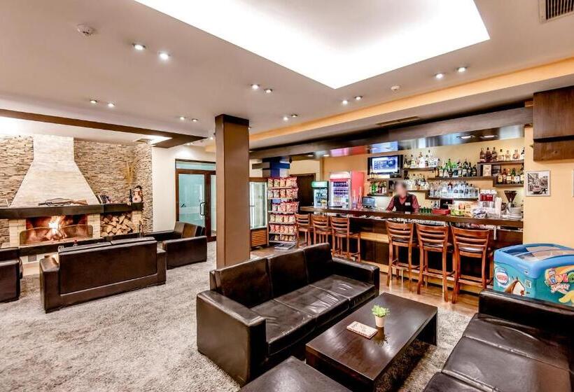 هتل Bellevue Ski & Relax   Half Board