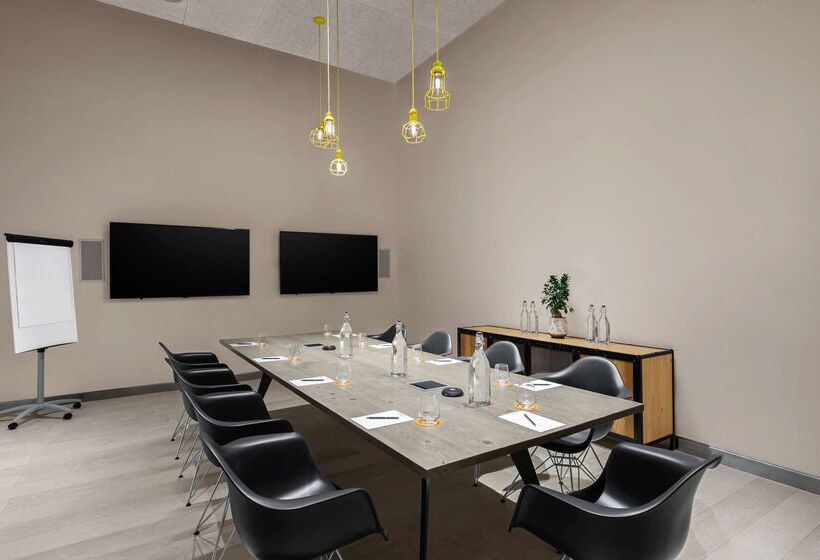 Fotos del hotel Canopy By Hilton Dubai Al Seef:  51