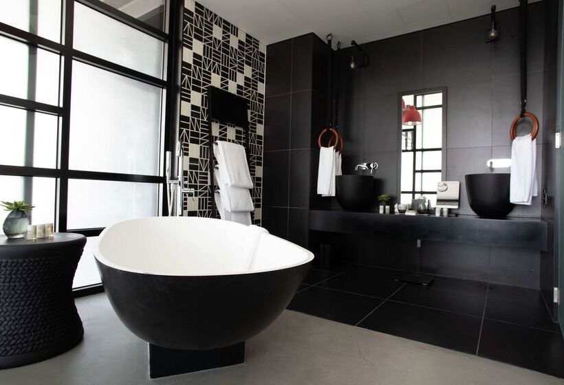 Fotos del hotel Canopy By Hilton Dubai Al Seef:  37