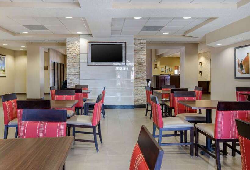 Fotos del hotel Comfort Inn & Suites Sw Houston Sugarland:  48