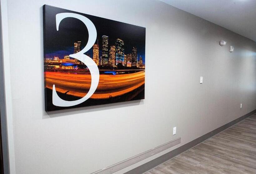 Fotos del hotel Days Inn & Suites By Wyndham Houston Nw Cypress:  15