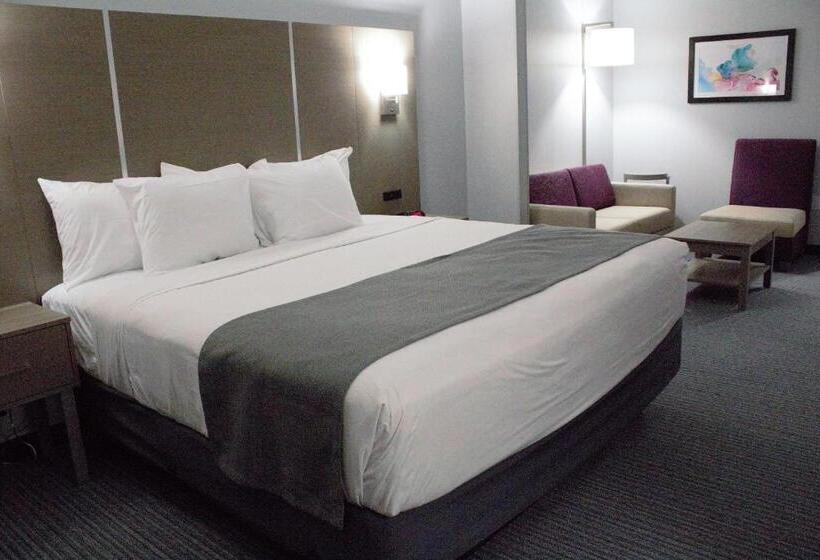 Fotos del hotel Days Inn & Suites By Wyndham Houston Nw Cypress:  37