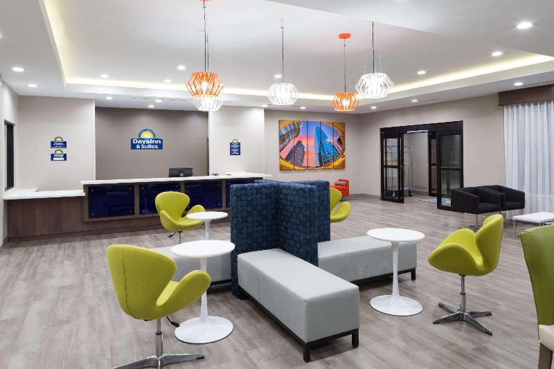 Fotos del hotel Days Inn & Suites By Wyndham Houston Nw Cypress:  21