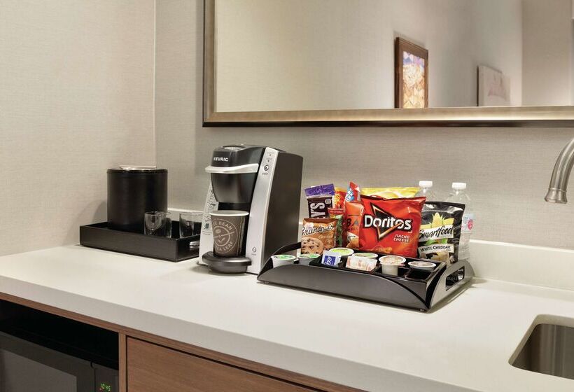 Отель Embassy Suites By Hilton South Jordan Salt Lake City