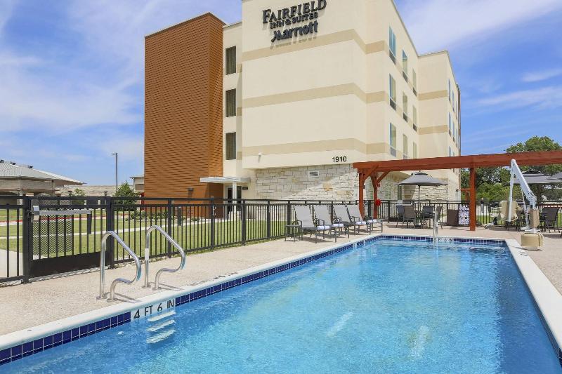 هتل Fairfield Inn & Suites Decatur At Decatur Conference Center