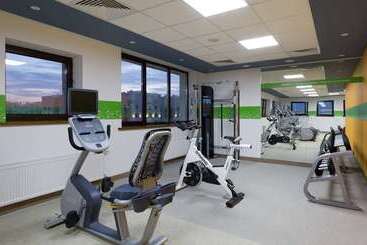 هتل Hampton By Hilton Astana Triumphal Arch