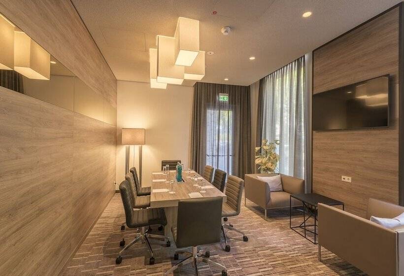 Fotos del hotel Hampton By Hilton Frankfurt City Centre East:  32