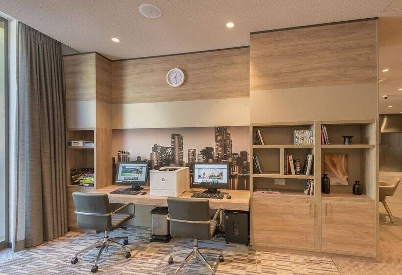 Fotos del hotel Hampton By Hilton Frankfurt City Centre East:  59