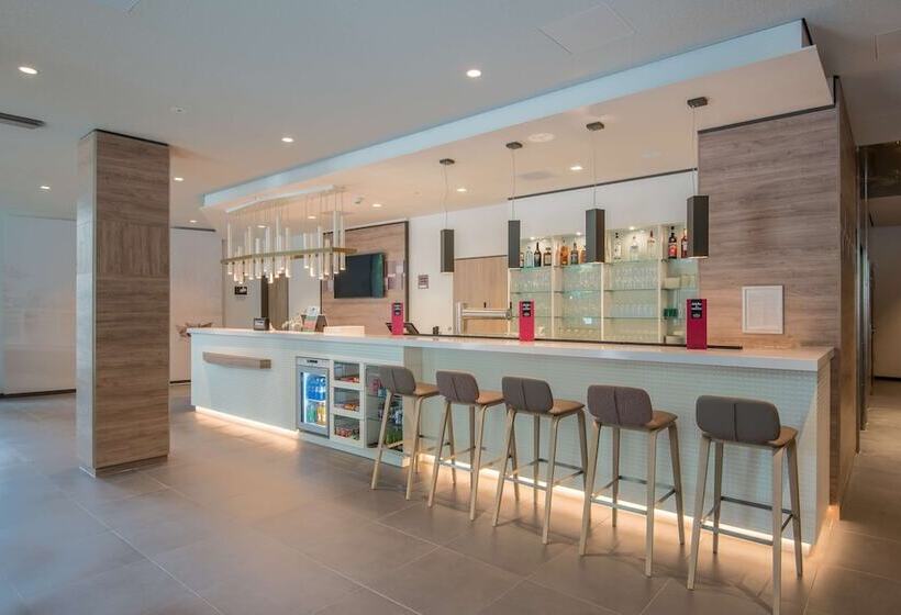 Fotos del hotel Hampton By Hilton Frankfurt City Centre East:  6