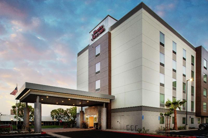 هتل Hampton Inn & Suites Irvineorange County Airport