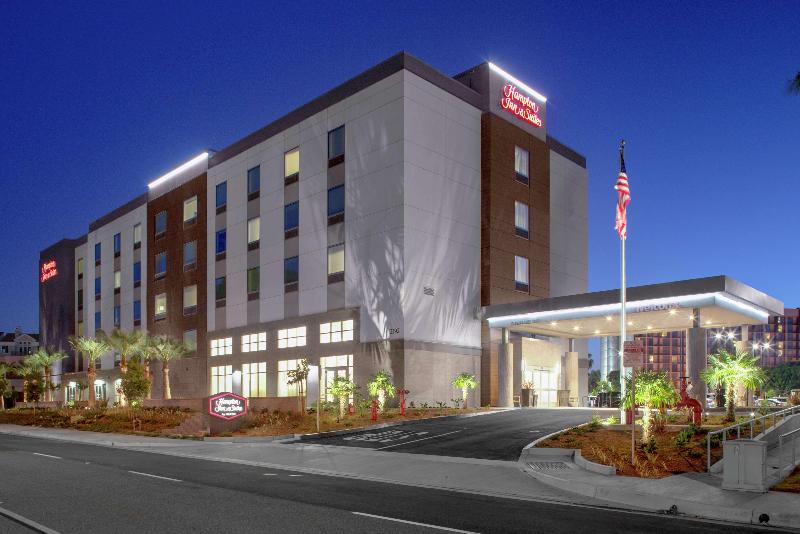 هتل Hampton Inn & Suites Irvineorange County Airport