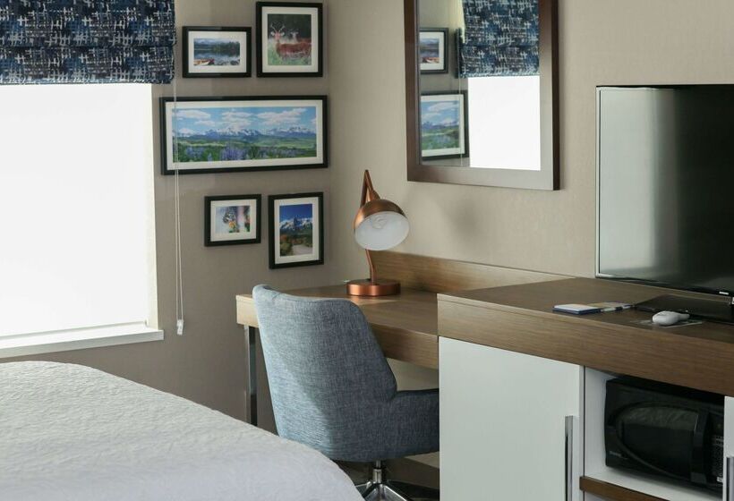 هتل Hampton Inn & Suites Lafayette Medical Center, Co