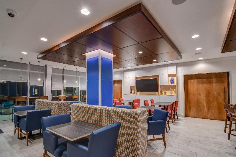 هتل Holiday Inn Express Fort Walton Beach Central, An Ihg