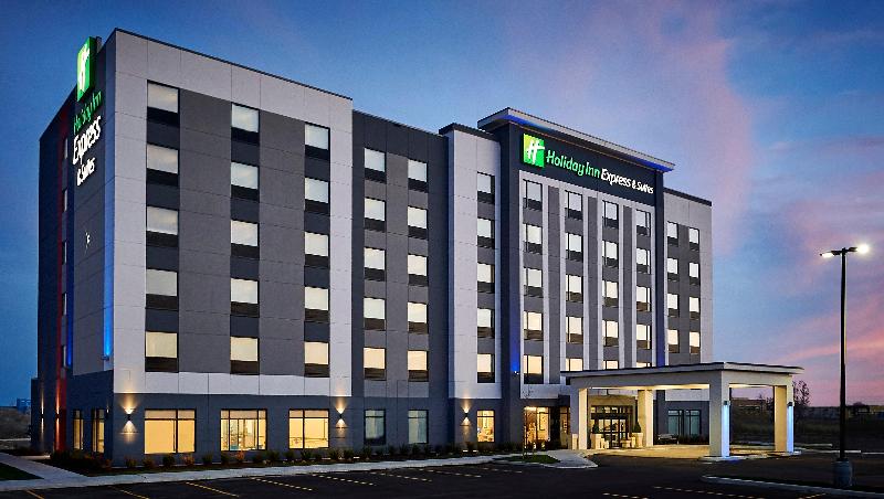 هتل Holiday Inn Express & Suites   Brantford, An Ihg