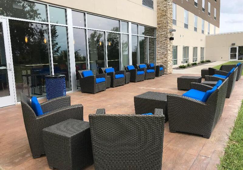 ホテル Holiday Inn Express And Suites Hannibal   Medical Center By Ihg