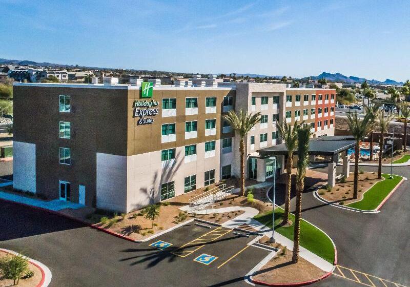 בית מלון כפרי Holiday Inn Express & Suites Lake Havasu   London Bridge, An Ihg
