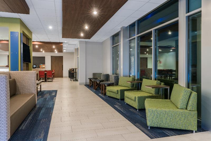 בית מלון כפרי Holiday Inn Express & Suites Lake Havasu   London Bridge, An Ihg