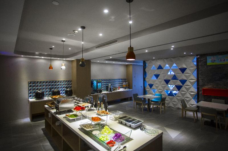 هتل Holiday Inn Express Sanya Bay By Ihg