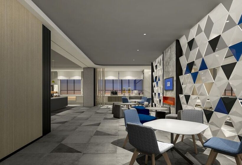 هتل Holiday Inn Express Sanya Bay By Ihg