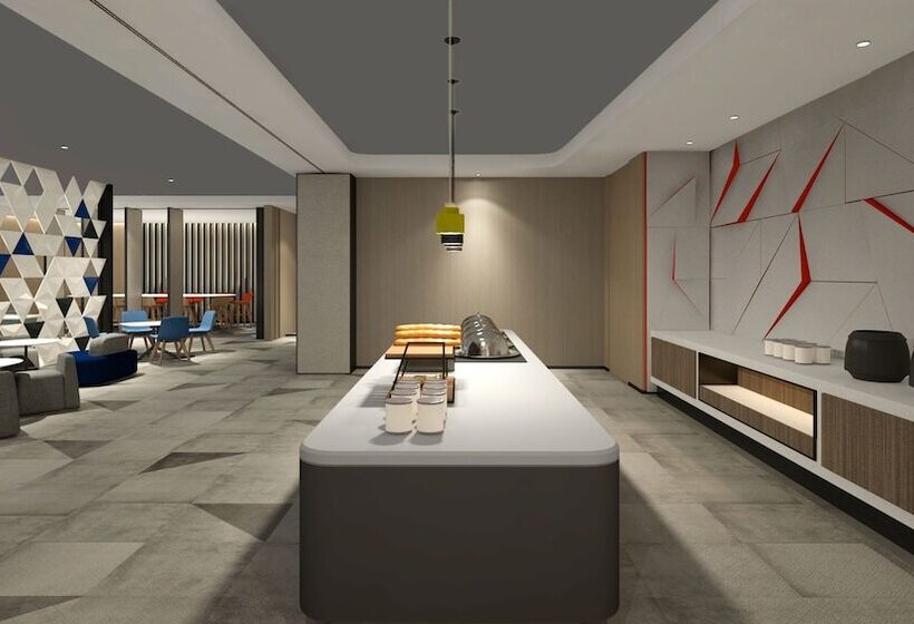 هتل Holiday Inn Express Sanya Bay By Ihg