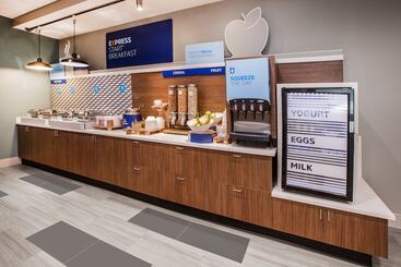 هتل Holiday Inn Express & Suites Cincinnati South Wilder, An Ihg