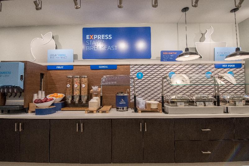 בית מלון כפרי Holiday Inn Express & Suites Lehi   Thanksgiving Point, An Ihg