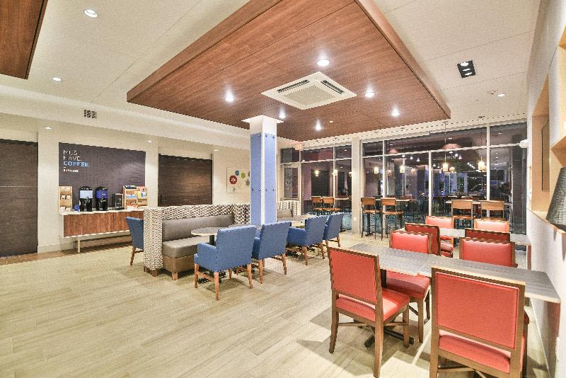 בית מלון כפרי Holiday Inn Express & Suites Lehi   Thanksgiving Point, An Ihg