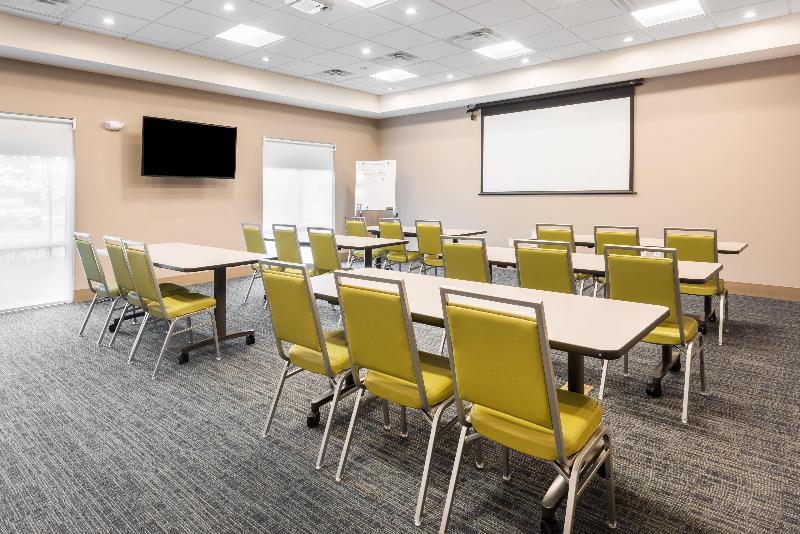 בית מלון כפרי Holiday Inn Express & Suites St. Louis   Chesterfield, An Ihg