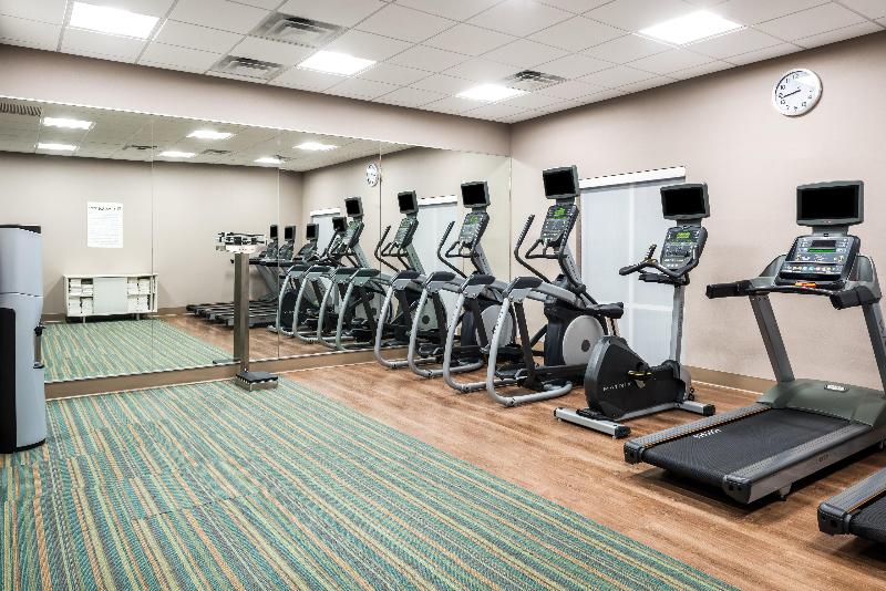 בית מלון כפרי Holiday Inn Express & Suites St. Louis   Chesterfield, An Ihg
