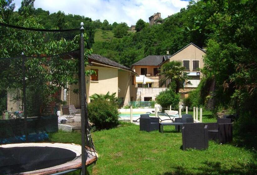 هتل Hôtel Le Moulin D'olt