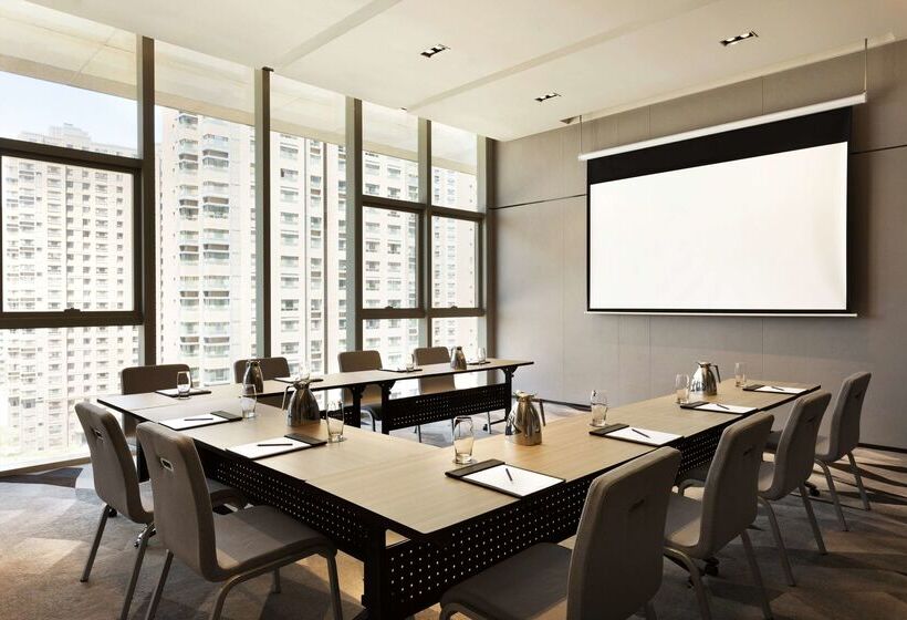 هتل Hyatt House Yinchuan Yuecaicheng