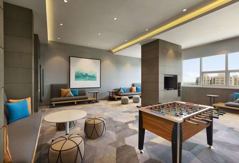 هتل Hyatt House Yinchuan Yuecaicheng