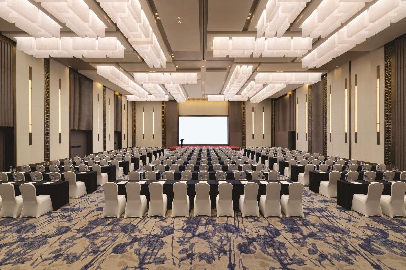 هتل Hyatt House Yinchuan Yuecaicheng