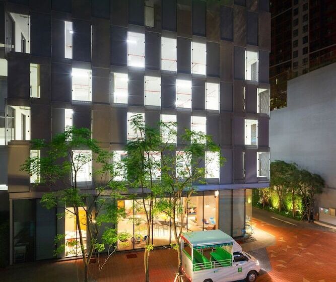 هتل Ibis Styles Bangkok Sukhumvit Phra Khanong