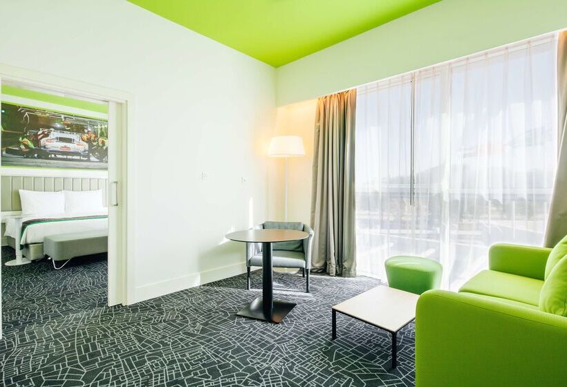 Fotos del hotel Park Inn By Radisson Dubai Motor City:  33