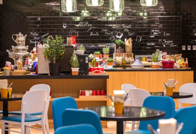 Fotos del hotel Park Inn By Radisson Dubai Motor City:  29