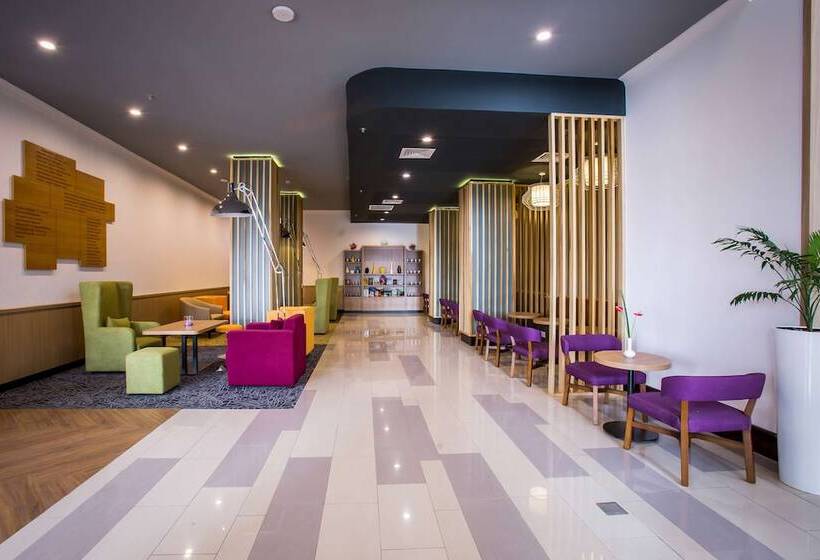هتل Park Inn by Radisson Kigali