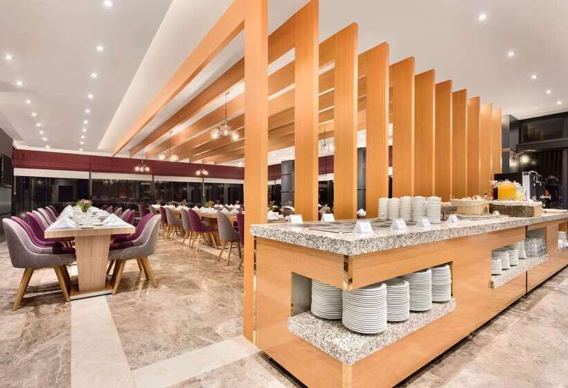 فندق Ramada By Wyndham Giresun Piraziz