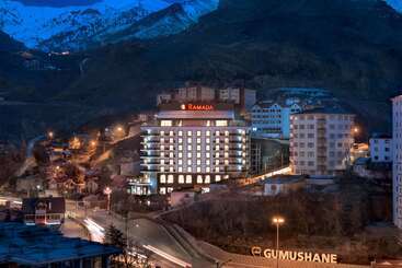 هتل Ramada By Wyndham Gumushane