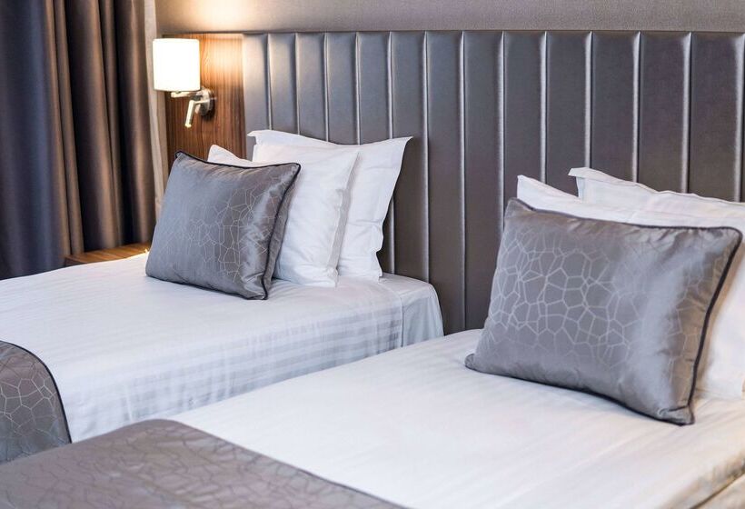 Fotos del hotel Ramada By Wyndham Istanbul Alibeykoy:  5