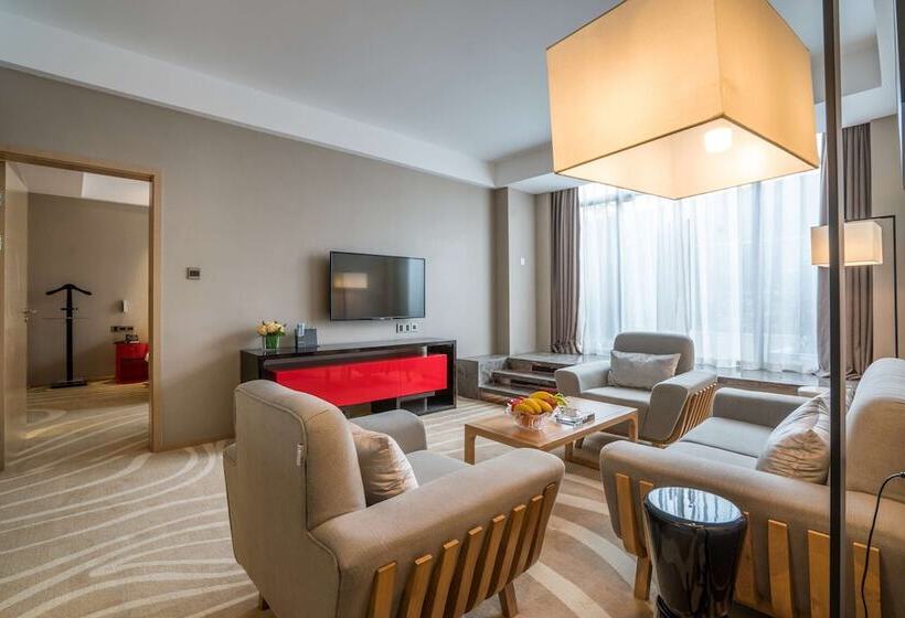 Fotos del hotel Ramada Encore Jintang:  59