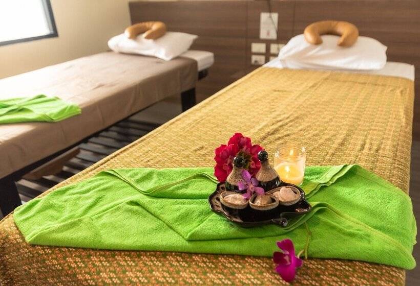 Sovereign Group Hotel At Pratunam