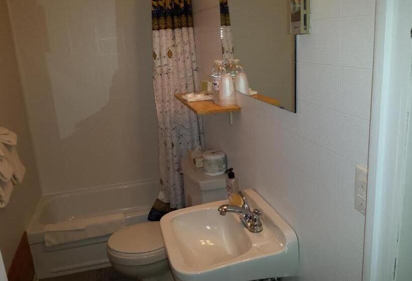 New Country Motel