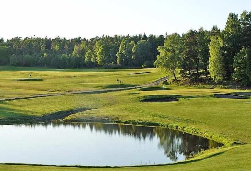 استراحتگاه åda Golf & Country Club