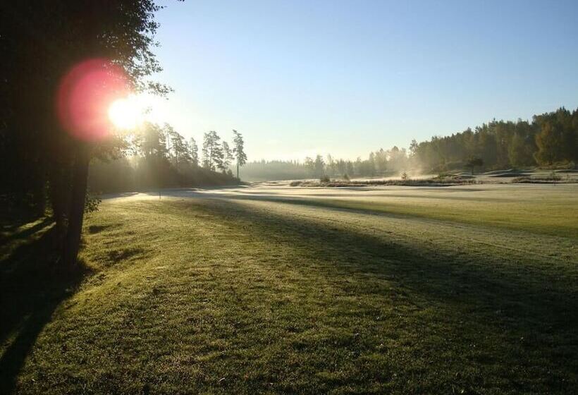 استراحتگاه åda Golf & Country Club