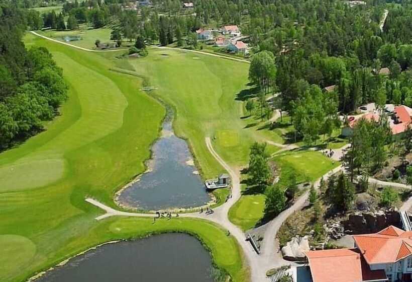 استراحتگاه åda Golf & Country Club