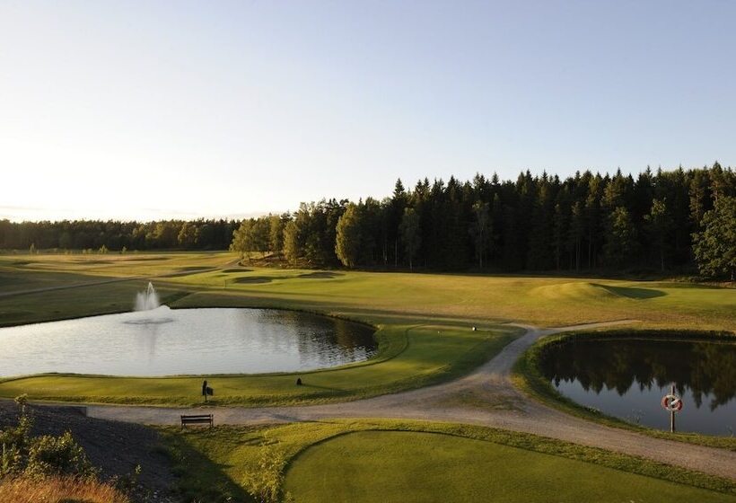 استراحتگاه åda Golf & Country Club