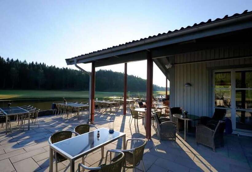 استراحتگاه åda Golf & Country Club
