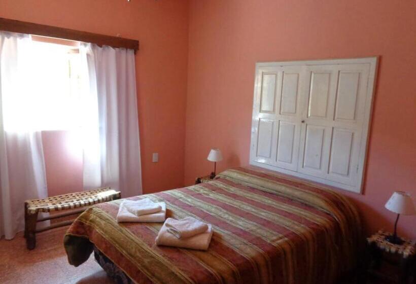 فندق صغير Hostal La Antigua